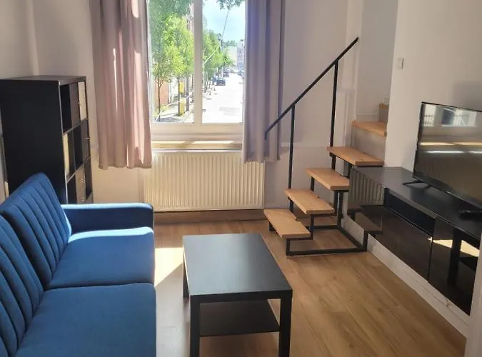 Apartamentysienkiewicza11 아파트 비드고슈치